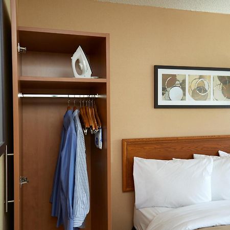 Comfort Inn Pembroke Ruang foto