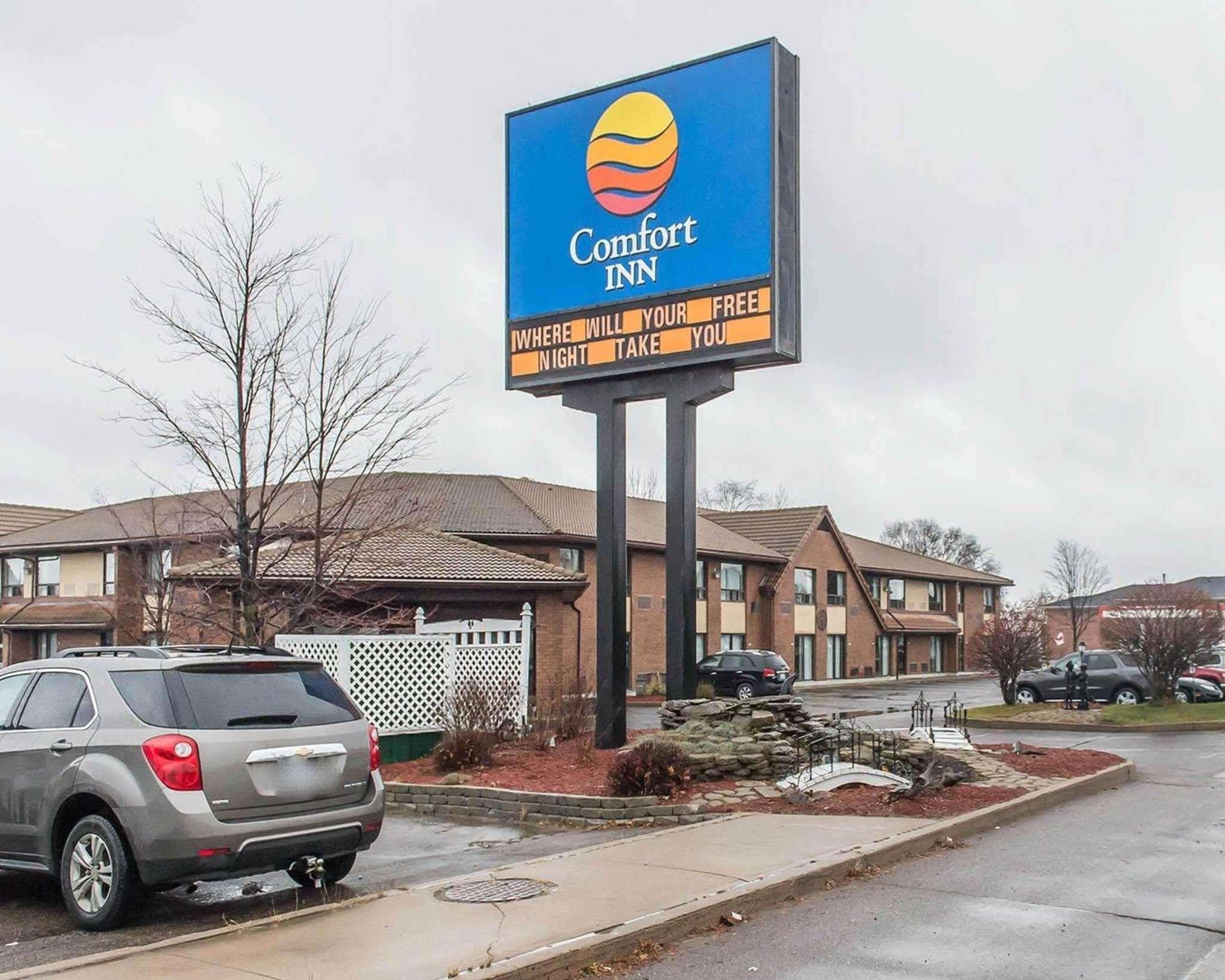 Comfort Inn Pembroke Bagian luar foto